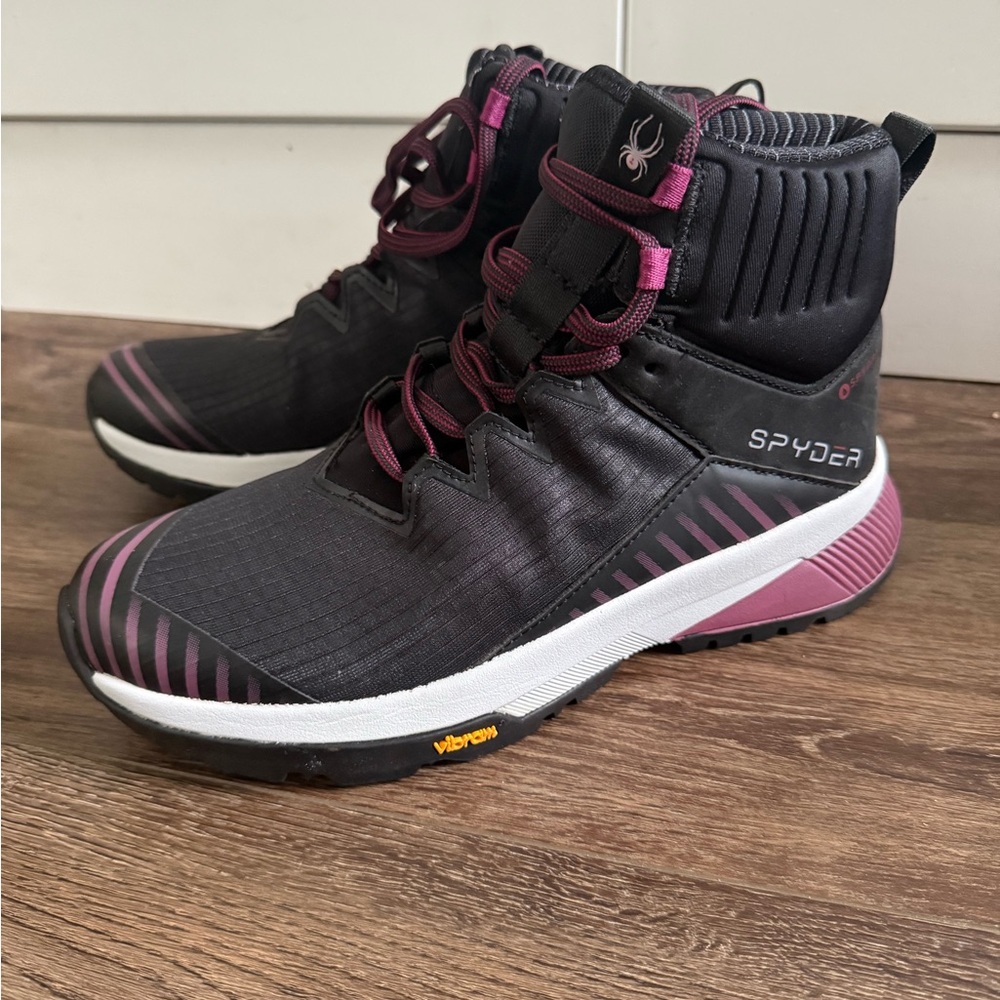 Spyder Women Summit Hiking Shoe 7.5 M Brand New